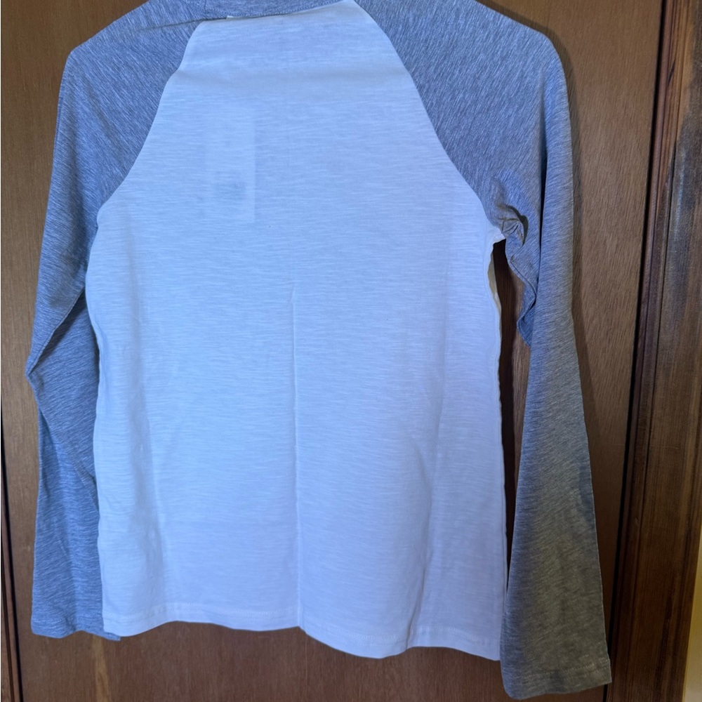 NWT True Craft Boy's Gray and White Long Sleeve Tee - Picture 4 of 4